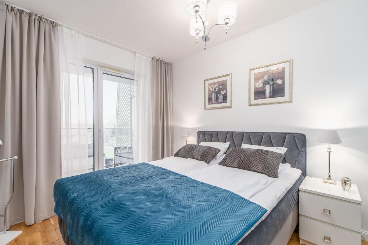 Apart111 Apartament Rodzinny 3 Pokoje - 2 Sypialnie- Sauna, Silownia โควอบเซก ภายนอก รูปภาพ