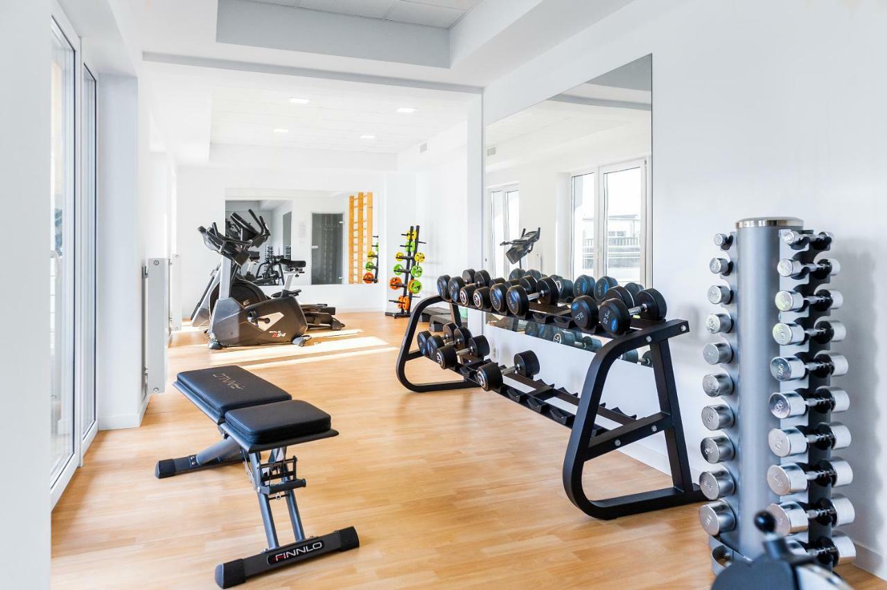 Apart111 Apartament Rodzinny 3 Pokoje - 2 Sypialnie- Sauna, Silownia โควอบเซก ภายนอก รูปภาพ