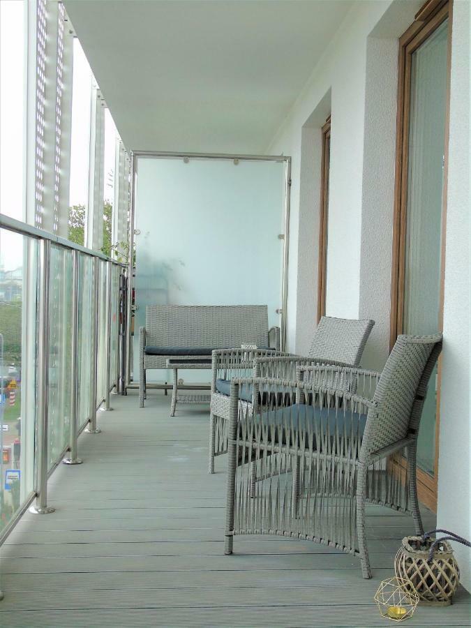 Apart111 Apartament Rodzinny 3 Pokoje - 2 Sypialnie- Sauna, Silownia โควอบเซก ภายนอก รูปภาพ